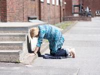 - Mit der weichen Unterlage können Sie diese Position als Zwischenschritt nutzen